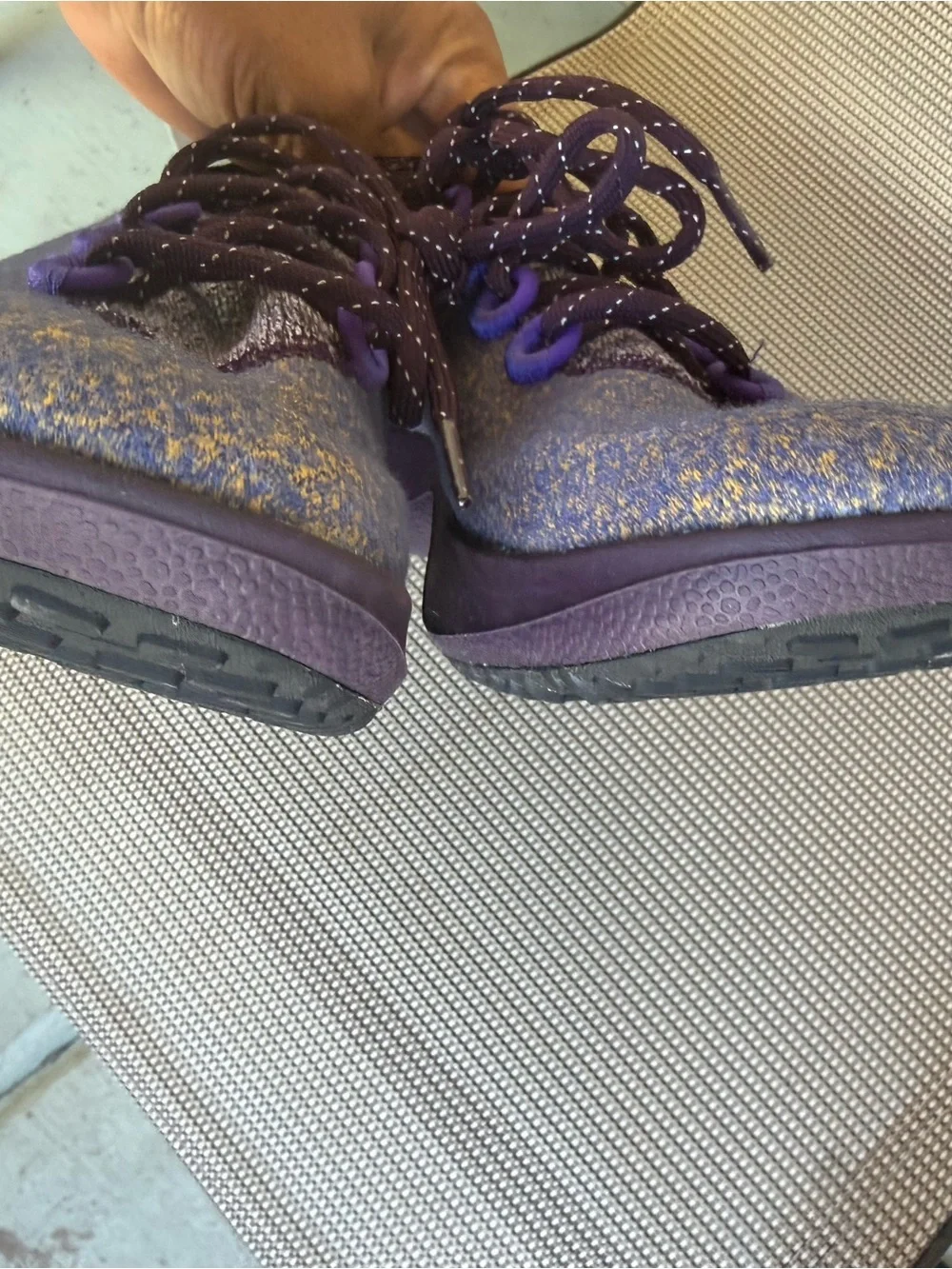 allbirds women’s size 9 Purple Knit Lace-Up Sneakers